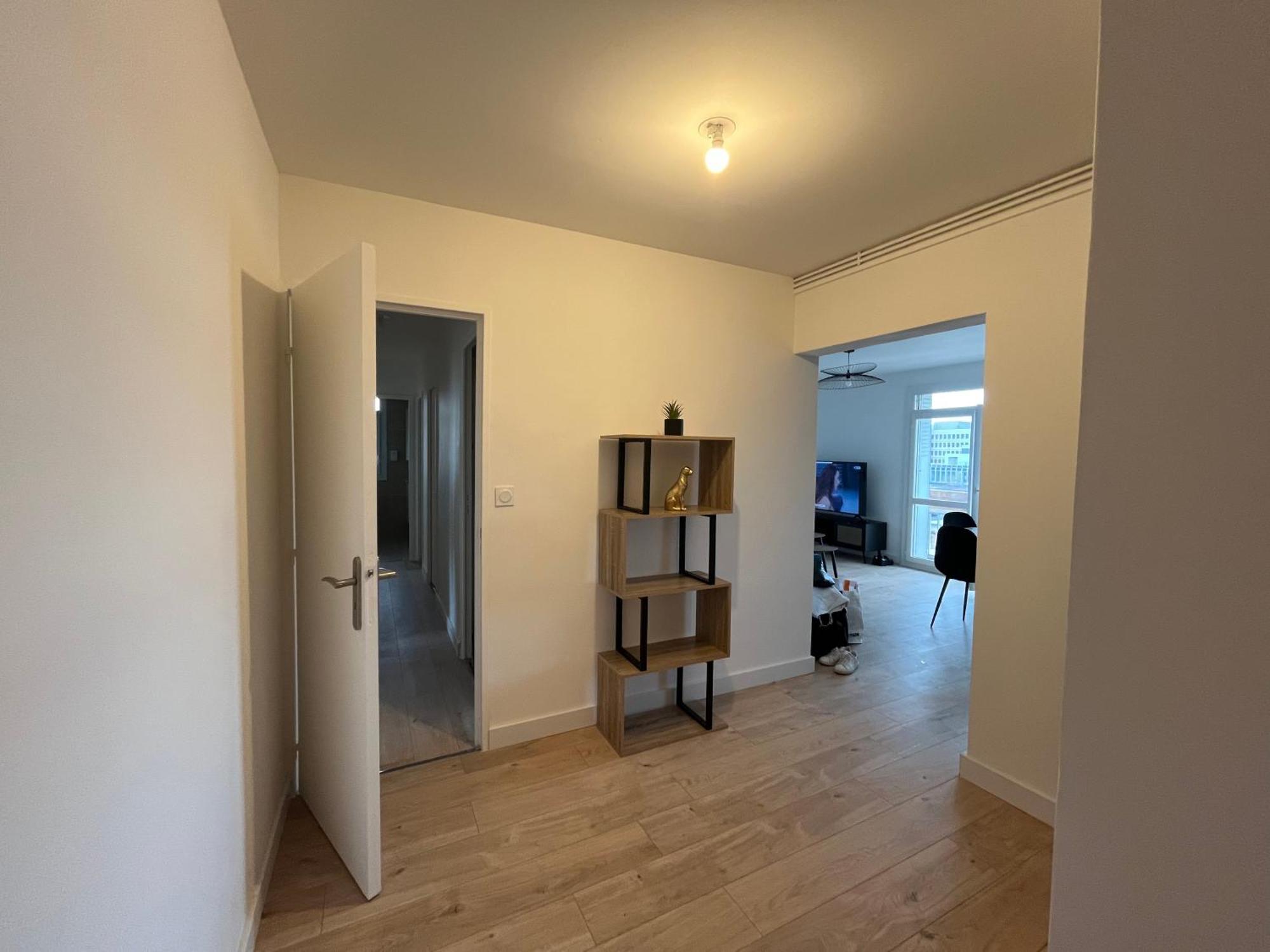 Skyview Appartement 4 Chambres Valence  Buitenkant foto